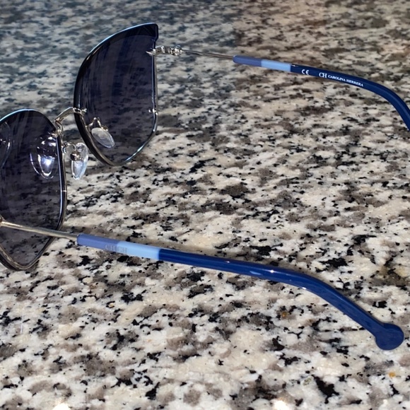 New Authentic Carolina Herrera Designer Sunglasses — SHE-147 - Picture 5 of 7